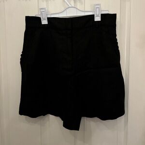 House of Harlow 1960 Shorts NWT
